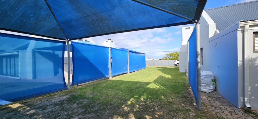 3 Bedroom Property for Sale in Stilbaai Oos Western Cape